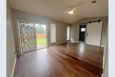 8702 Dawnridge Circle, Austin, TX 78757 - Photo 14