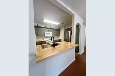 8702 Dawnridge Circle, Austin, TX 78757 - Photo 6
