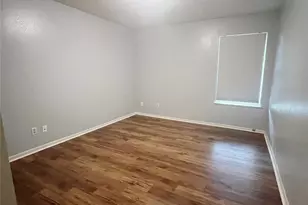 8702 Dawnridge Cir, Austin, TX 78757 - Photo 18