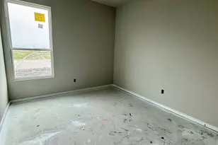 101 Backwood Pass, Taylor, TX 76574 - Photo 12