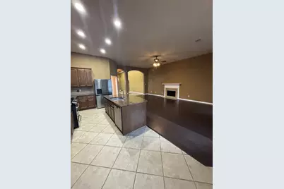 404 E Nakoma Drive, Hutto, TX 78634 - Photo 10