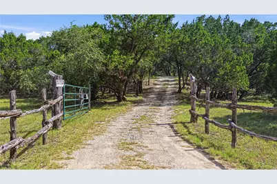 800 Woodcreek Ranch Road, Wimberley, TX 78676 - Photo 4