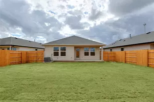 708 Roaring Fork Rd, Bastrop, TX 78602 - Photo 28