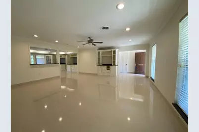 4318 Breakwood Drive, Houston, TX 77096 - Photo 6