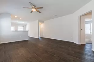 14007 Levy Ln, Pflugerville, TX 78660 - Photo 4