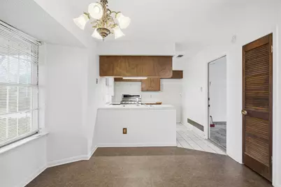 8516 Woodstone Drive, Austin, TX 78757 - Photo 6