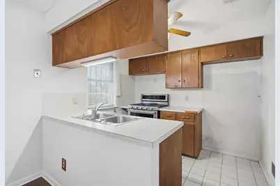 8516 Woodstone Drive, Austin, TX 78757 - Photo 10
