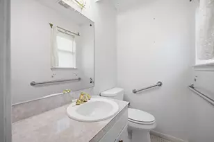 8516 Woodstone Dr, Austin, TX 78757 - Photo 24