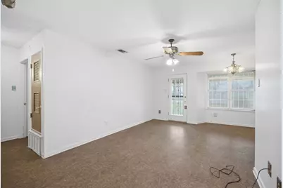 8516 Woodstone Drive, Austin, TX 78757 - Photo 4