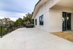 215 Coyote Ln, Burnet, TX 78611 - Photo 32