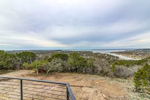 215 Coyote Ln, Burnet, TX 78611 - Photo 34