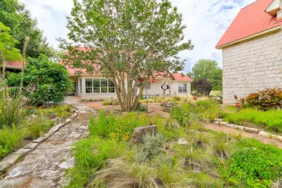 351 Laurel Creek, Hutto, TX 78634 - Photo 36