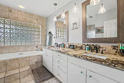 351 Laurel Creek, Hutto, TX 78634 - Photo 14