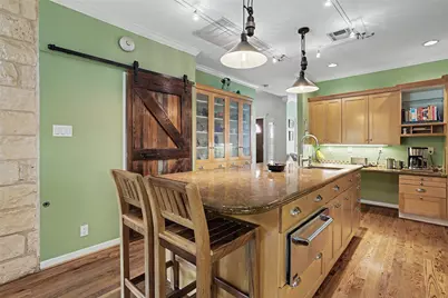 351 Laurel Creek, Hutto, TX 78634 - Photo 10