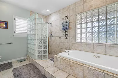 351 Laurel Creek, Hutto, TX 78634 - Photo 14