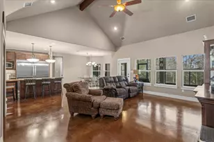 138 Wood Hollow Ct, Bastrop, TX 78602 - Photo 10