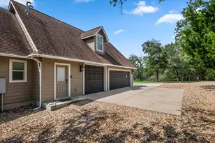 138 Wood Hollow Ct, Bastrop, TX 78602 - Photo 34