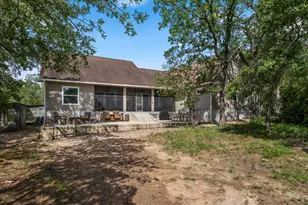 138 Wood Hollow Ct, Bastrop, TX 78602 - Photo 34