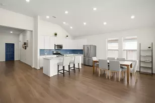 104 Camella St, Liberty Hill, TX 78642 - Photo 2