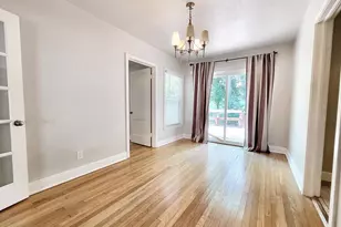 1009 E 38 1/2 St, Austin, TX 78751 - Photo 4