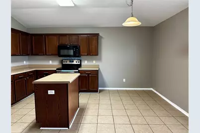 114 Mossy Rock Cove, Hutto, TX 78634 - Photo 6