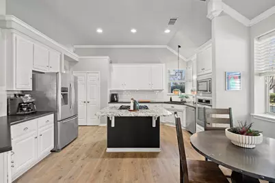 1302 Ridgefield Loop, Round Rock, TX 78665 - Photo 14