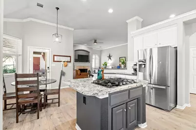 1302 Ridgefield Loop, Round Rock, TX 78665 - Photo 16