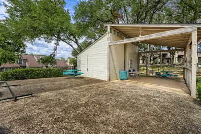 1706 Timberwood Drive, Austin, TX 78741 - Photo 26
