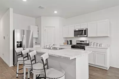 790 Arnold Loop, Kyle, TX 78640 - Photo 8