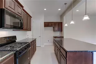 6907 Idea Rd, Austin, TX 78741 - Photo 10