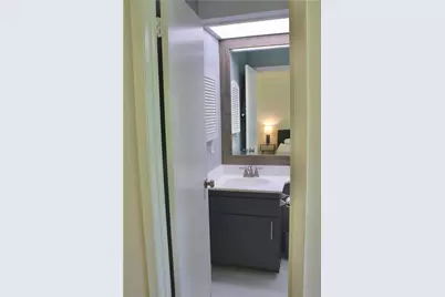 1904 Rosetti Drive #109, Austin, TX 78752 - Photo 34