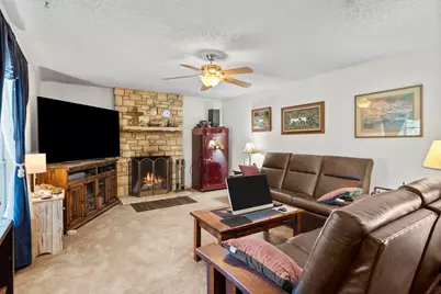 801 Billie Brooks Lane, Driftwood, TX 78619 - Photo 4