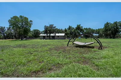 801 Billie Brooks Lane, Driftwood, TX 78619 - Photo 30