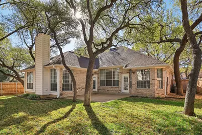 2304 Oak Springs Cove, Round Rock, TX 78681 - Photo 32