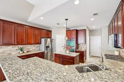 2304 Oak Springs Cove, Round Rock, TX 78681 - Photo 18