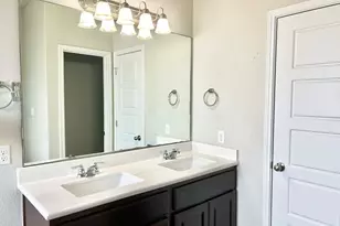 17612 Bridgefarmer Blvd, Pflugerville, TX 78660 - Photo 12