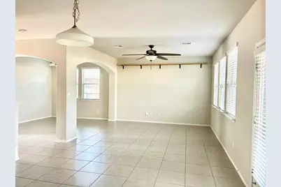 17612 Bridgefarmer Boulevard, Pflugerville, TX 78660 - Photo 4