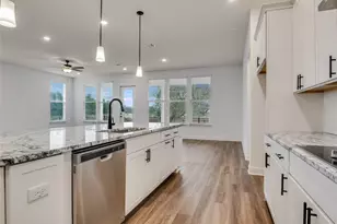 412 Copperleaf Cv, Marble Falls, TX 78654 - Photo 10