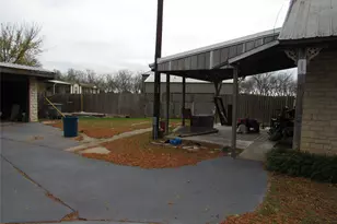 113 My Rd, Bastrop, TX 78602 - Photo 34