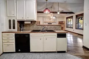 113 My Rd, Bastrop, TX 78602 - Photo 16