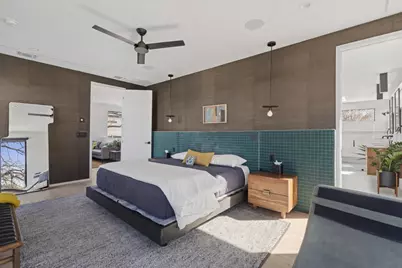 30 Chalmers Avenue, Austin, TX 78702 - Photo 18