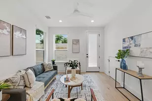 2105 S L Davis Ave, Austin, TX 78702 - Photo 4