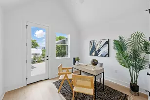 2105 S L Davis Ave, Austin, TX 78702 - Photo 20