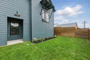 2105 S L Davis Ave, Austin, TX 78702 - Photo 28