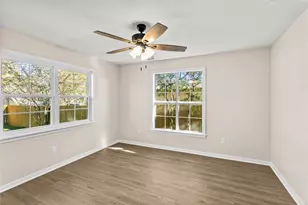 347 Monroe St, Giddings, TX 78942 - Photo 22