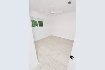 6027 Bluebell Circle, Austin, TX 78741 - Photo 14