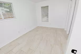 6027 Bluebell Cir, Austin, TX 78741 - Photo 12