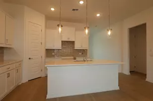 134 Leland Ave, Buda, TX 78610 - Photo 2