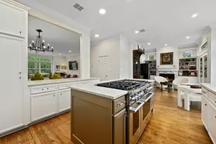2712 Hillview Green Ln, Austin, TX 78703 - Photo 16