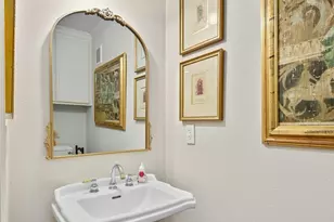 2712 Hillview Green Ln, Austin, TX 78703 - Photo 20